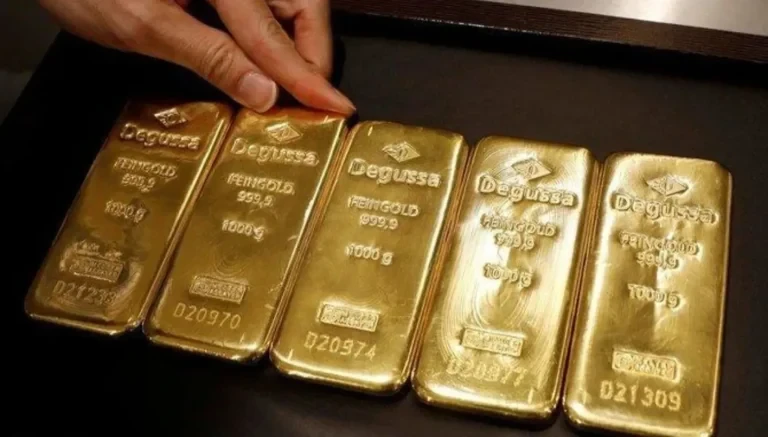 تراجع أسعار الذهب والقلق في الأسواق العالمية