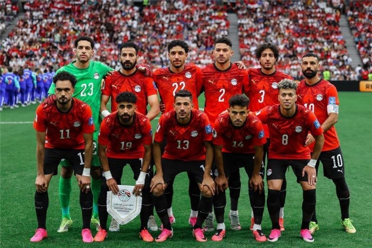 تردد القناة المفتوحة الناقلة لمباراة مصر وإيران في كأس العالم