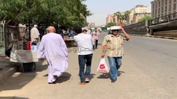 تفاصيل حالة الطقس غدًا.. الأرصاد تحذر من هذه الظاهرة