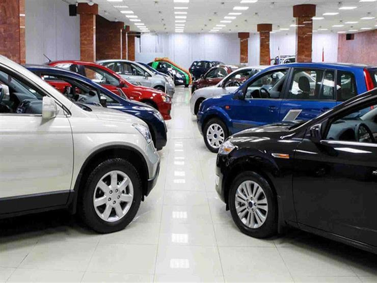 رئيس شعبة السيارات: تراجع الدولار لن ينعكس على الأسعار قبل 6 أشهر 