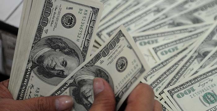 سعر الدولار أمام الجنيه اليوم الإثنين في البنوك المصرية