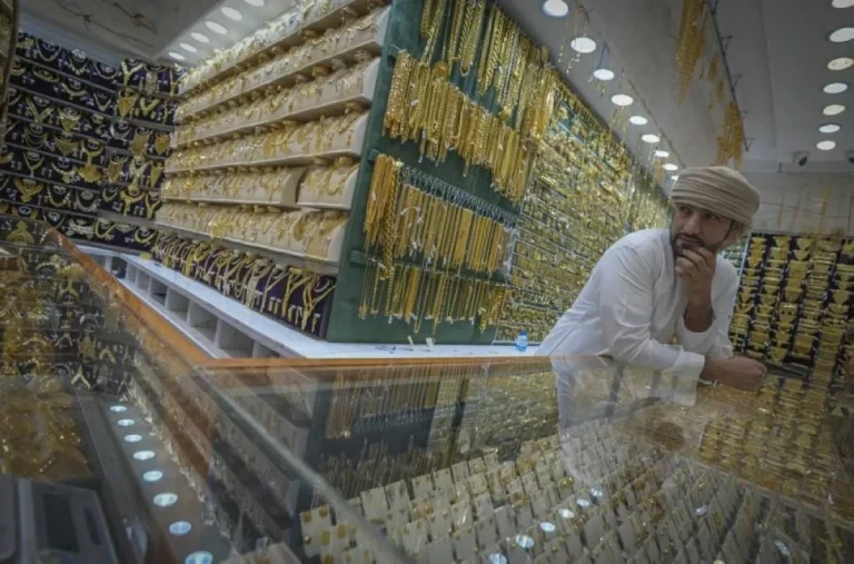 سعر الذهب اليوم في الإمارات الجمعة 19 يونيو 2026.. تحديث جديد : CNN الاقتصادية