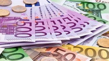 سعر اليورو أمام الجنيه بمستهل تعاملات اليوم داخل البنوك