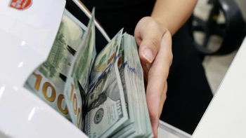 سعر صرف الدولار الأمريكي اليوم (20 يونيو): يحافظ الدولار الأمريكي على اتجاهه التصاعدي.
