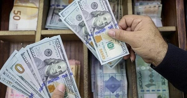 سعر صرف الدولار الأمريكي اليوم، 2 يونيو 2026: ارتفاع أسعار الفائدة العالمية، وانخفاض حاد في قيمة الدولار الأمريكي في السوق الحرة.