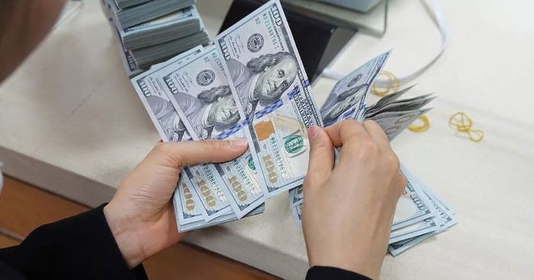 سعر صرف الدولار الأمريكي اليوم، 21 يونيو 2026: يحافظ على اتجاهه التصاعدي بينما ينخفض ​​كل من اليورو والين الياباني.