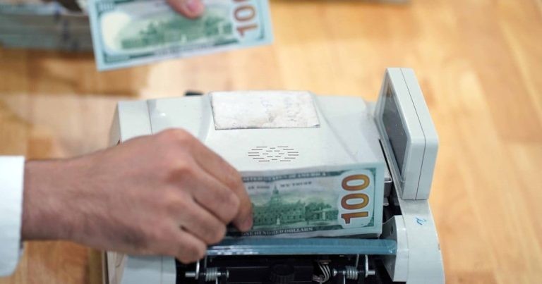 سعر صرف الدولار الأمريكي اليوم، 5 يونيو 2026: البنوك ترفع سعر البيع إلى الحد الأقصى.