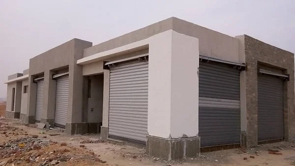 فرص استثمارية جديدة.. طرح 30 وحدة تجارية بمواقع مميزة للمزاد العلني