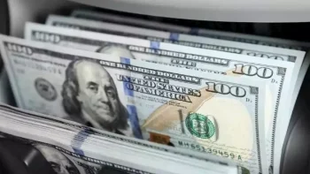 ما مصير سعر الدولار الفترة المقبلة ومتى يتعافى الجنيه؟