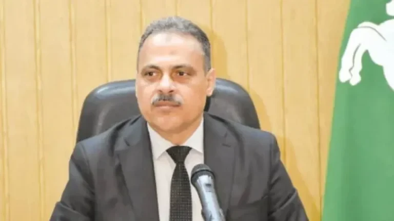 محافظ الشرقية يستعرض حصاد مديرية العمل في دعم التشغيل وتأهيل الشباب وتعزيز حقوق العمال