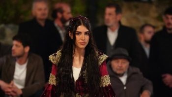 مشاهدة مسلسل هذا البحر سوف يفيض الحلقة 31 والأخيرة بجودة عالية
