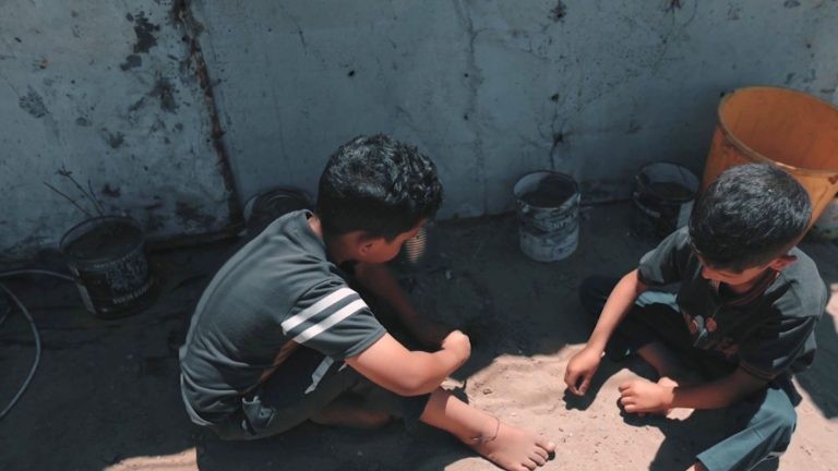 من 50 إلى 900 شيكل.. كيف تلتهم أسعار الألعاب طفولة غزة وجيوب الآباء؟ | أخبار