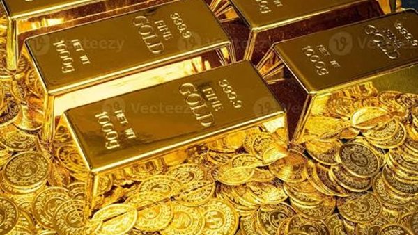 عوامل تحدد هل تشتري الآن الذهب أم تنتظر انخفاض الأسعار؟