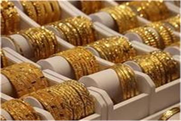أسعار الذهب تتراجع عالميًا في بداية تعاملات الجمعة 24 يوليو
