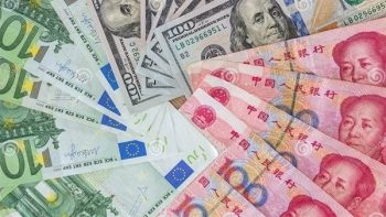 أسعار العملات اليوم.. مفاجأة في الدولار وتحرك جديد للدينار الكويتي