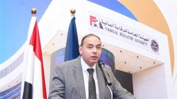 رئيس الرقابة المالية يصدر قرارًا بتشكيل لجنة تنسيقية بين الهيئة والبورصة ومصلحة الضرائب