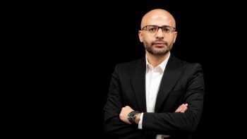 مرصد الذهب: صعود الدولار يدفع أسعار الذهب محليًا رغم استقرار الأسواق العالمية