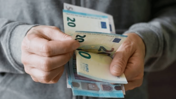 أسعار صرف العملات مقابل الدينار الجزائري اليوم – أوراس