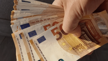 سعر صرف الدينار الجزائري مقابل العملات الأجنبية اليوم – أوراس