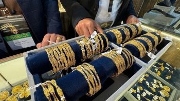 أخبار العالم : أسعار الذهب في محلات الصاغة اليوم 15 يوليو 2026.. سعر الجرام الآن