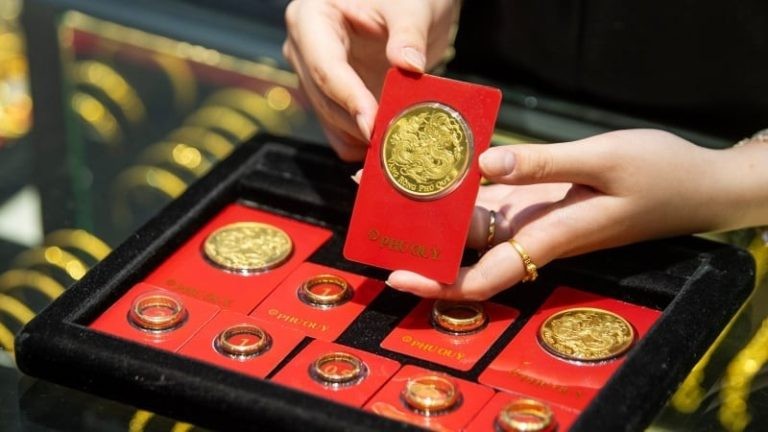 أحدث أسعار الذهب اليوم (18 يوليو): ارتفعت بشكل كبير في نهاية الأسبوع، ومن المتوقع أن تنعكس وتنخفض في الأسبوع المقبل.