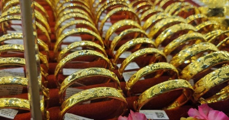 أسعار الذهب في الساعة 5:30 صباحًا اليوم، 16 يوليو 2026: أسعار الذهب عيار 9999، والخواتم، والذهب العالمي يوم الخميس.