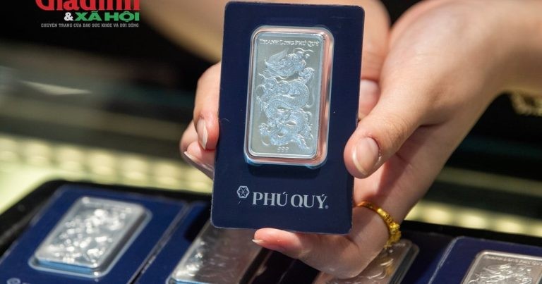 أسعار الفضة اليوم، 4 يوليو: بكم ارتفعت أسعار الفضة في فو كوي، دوجي، أنكارات، وساكومبانك-إس بي جيه؟