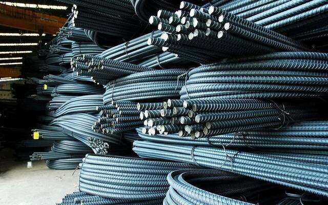 ارتفاع أسعار الحديد في السوق المصري اليوم الأحد