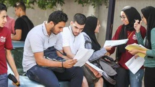 الأحد المقبل.. طلاب الثانوية العامة 2026 يؤدون امتحان اللغة الأجنبية الأولى