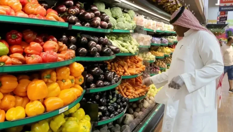 التضخم يستقر في السعودية في يونيو ولكن أسعار الغذاء تتسارع وسط توترات هرمز