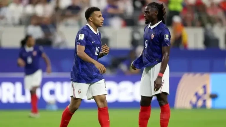 القنوات الناقلة لمباراة إنجلترا ضد فرنسا اليوم في كأس العالم 2026 مع الموعد