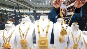 انخفاض أسعار الذهب ينعش الطلب على السبائك
