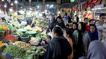 بزشكيان يوجه بتسريع تمويل استيراد السلع الأساسية لضمان استقرار الإمدادات | اقتصاد