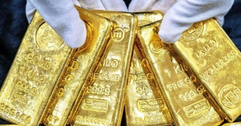 تحديث الساعة 9:28 صباحًا، 11 يوليو 2026: ظلت أسعار الذهب دون تغيير، باستثناء PNJ، الذي شهد انخفاضًا قدره مليون دونغ فيتنامي في سعر الشراء.