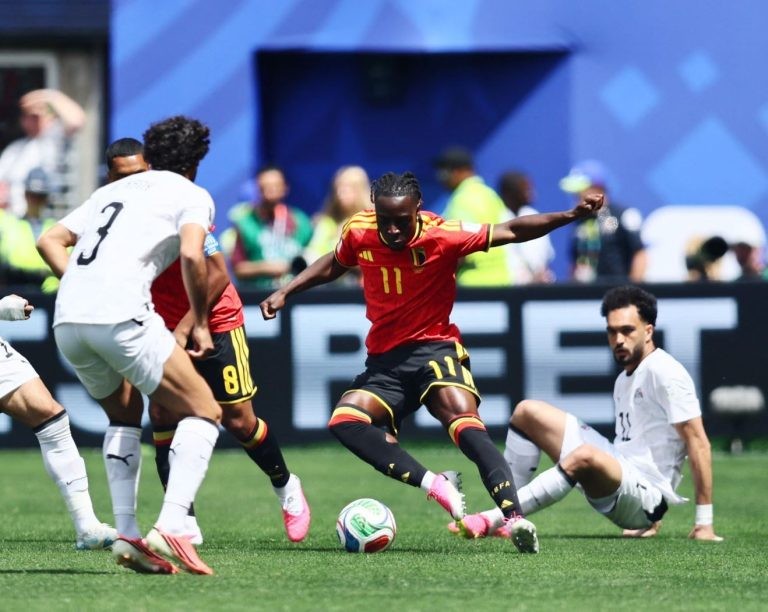 تردد القناة الناقلة لمباراة مصر والأرجنتين في كأس العالم مجانًا عبر الأقمار الصناعية