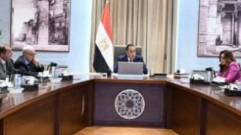 تفاصيل برنامج الحكومة للسيطرة على الأسعار وخفض الأعباء المعيشية.. فيديو