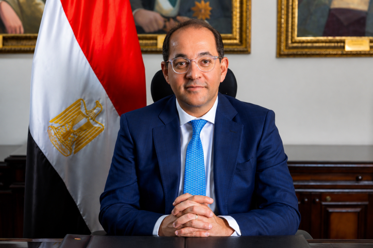 تفاصيل موعد صرف مرتبات يوليو بالزيادة الجديدة وقرار رفع الحد الأدنى للدخل إلى 8 آلاف جنيه