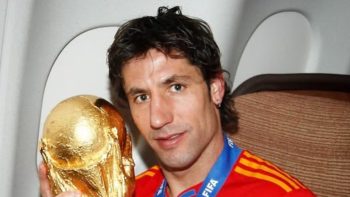 خوان كابديفيا: أنا بطل كأس العالم 2010 ولا أستطيع دخول الولايات المتحدة