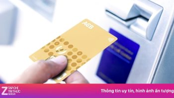 رفع أحد البنوك أسعار الفائدة على بطاقات الائتمان إلى ما يقرب من 50% سنوياً.