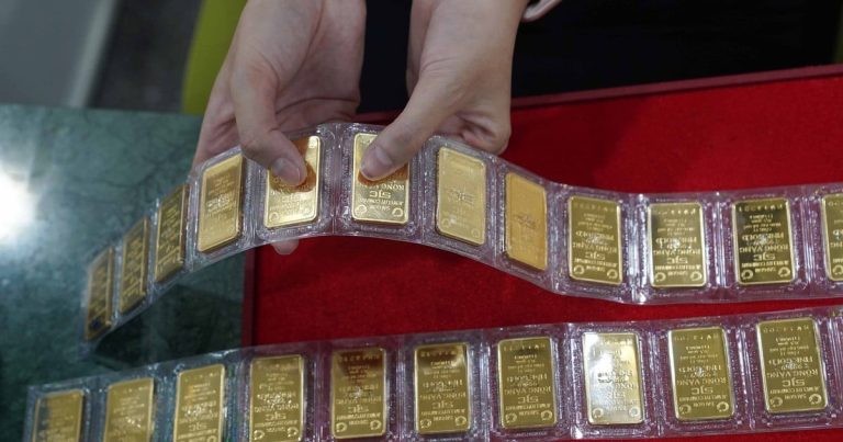 سعر الذهب اليوم، 3 يوليو 2026: ارتفع بمقدار 3 ملايين دونغ فيتنامي، متجاوزاً 151 مليون دونغ فيتنامي.