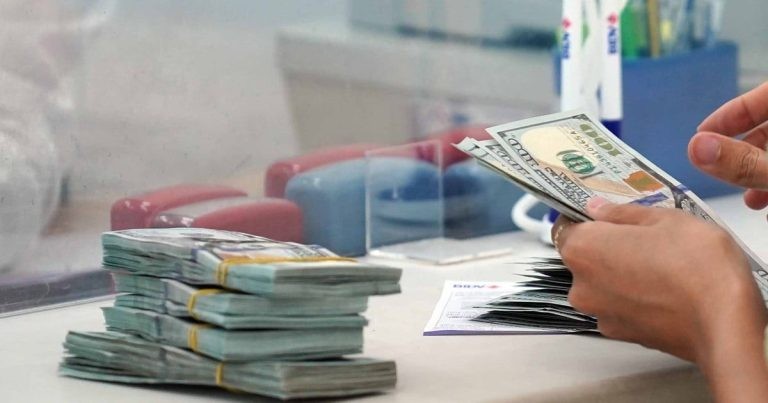 سعر صرف الدولار الأمريكي اليوم (10 يوليو 2026): الدولار الأمريكي، اليورو، الجنيه الإسترليني... كلها ارتفعت.