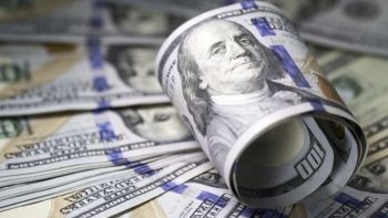 سعر صرف الدولار الأمريكي اليوم (3 يوليو): انخفاض حاد في قيمة الدولار الأمريكي.