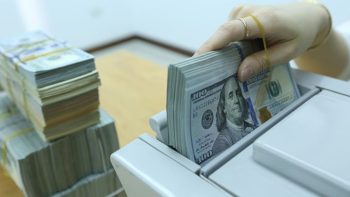 سعر صرف الدولار الأمريكي اليوم، 6 يوليو 2026: يحافظ على اتجاهه التصاعدي بينما يستمر الين الياباني في الانخفاض.