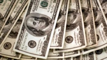 سعر صرف الدولار الأمريكي اليوم، 8 يوليو 2026: مؤشر الدولار الأمريكي يعكس مساره ويرتفع، وقفز الدولار الأمريكي في السوق الحرة بمقدار 6 دونغ.