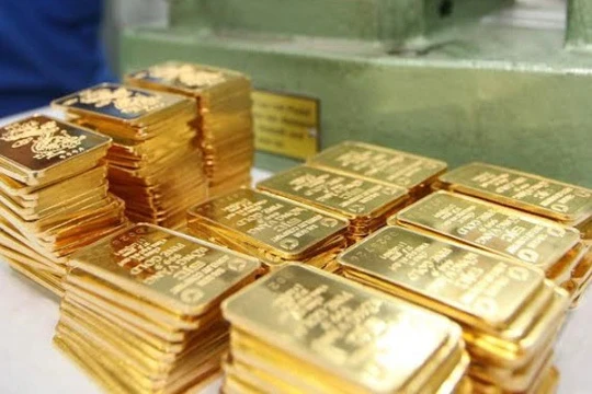 ظلت أسعار الذهب دون تغيير؛ فكم جنى المشترون هذا الأسبوع؟