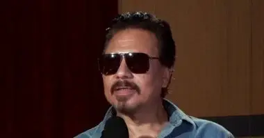 محمد رياض يوضح أسباب تكريم شهيرة في المهرجان القومي للمسرح