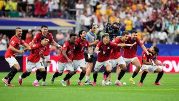 موعد ومعلقين مباراة مصر والأرجنتين وتردد القناة المجانية