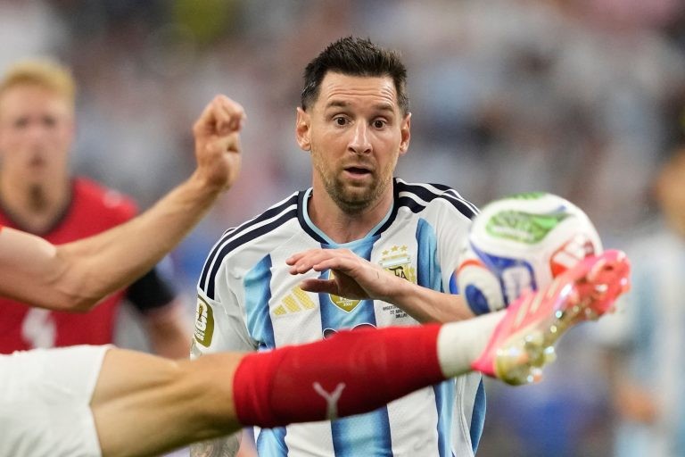 ميسي يقود الأرجنتين ويقود سوق التذاكر.. أرقام قياسية في مونديال 2026