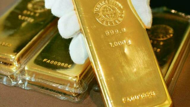 أسعار الذهب في مصر تقفز 75 جنيهاً للجرام بختام تعاملات الاثنين