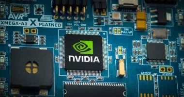 Nvidia ترفع أسعار خوادم الذكاء الاصطناعى بأكثر من 15% بسبب أزمة الذاكرة